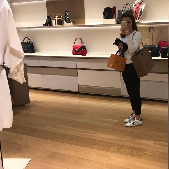 ~MAKE OFFERS ON ITEMS~ - Picture 1 of 1